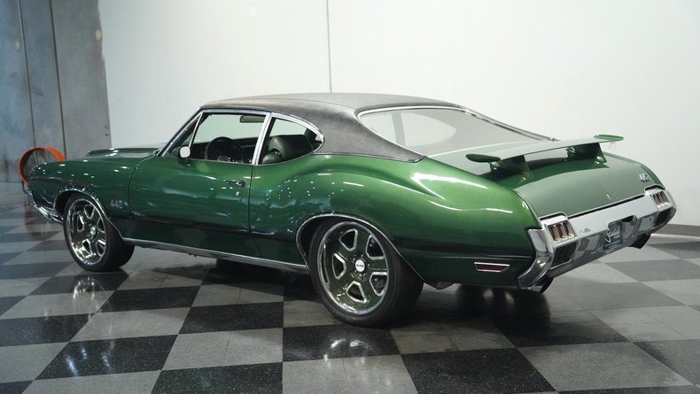 Unknown-Cutlass-1972-Sequoia-Green-Green-3