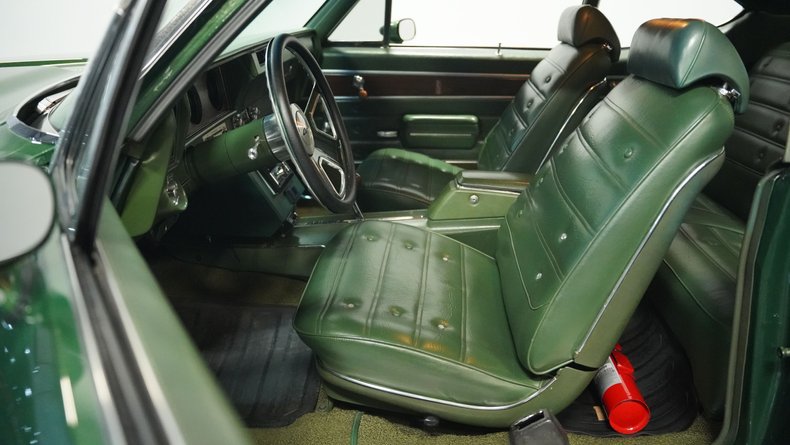 Unknown-Cutlass-1972-Sequoia-Green-Green-30