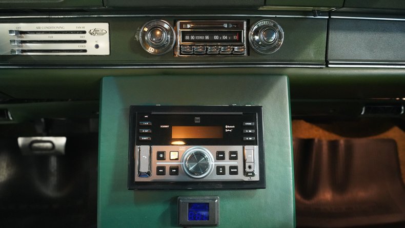 Unknown-Cutlass-1972-Sequoia-Green-Green-34