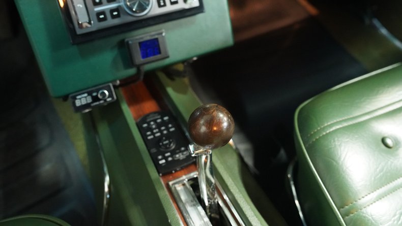 Unknown-Cutlass-1972-Sequoia-Green-Green-35