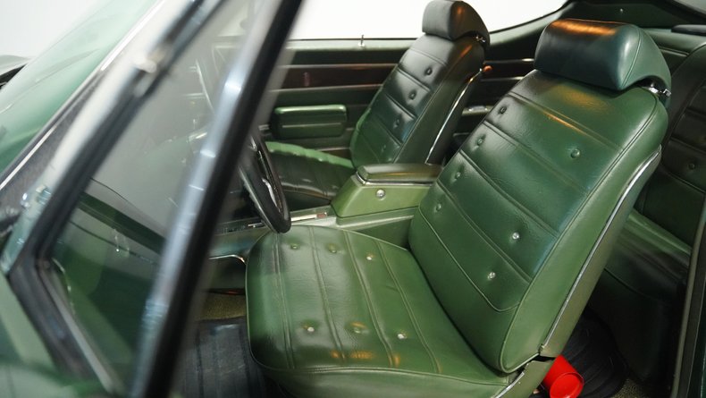 Unknown-Cutlass-1972-Sequoia-Green-Green-37