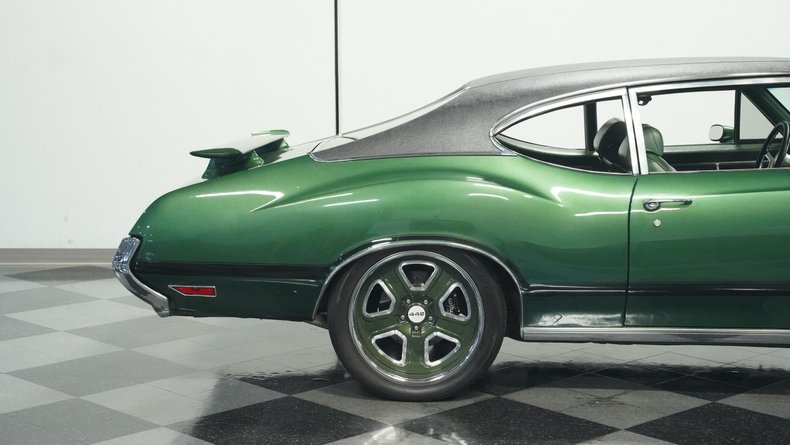 Unknown-Cutlass-1972-Sequoia-Green-Green-4