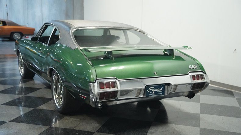 Unknown-Cutlass-1972-Sequoia-Green-Green-6