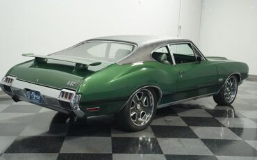 Unknown-Cutlass-1972-Sequoia-Green-Green-9