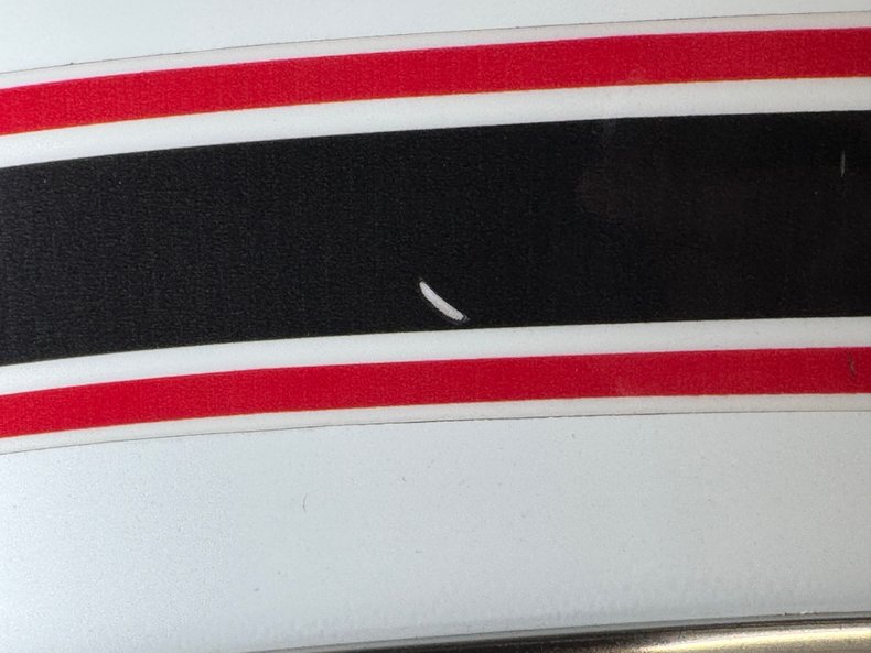 Unknown-Cutlass-supreme-1970-Porcelain-White-Black-19