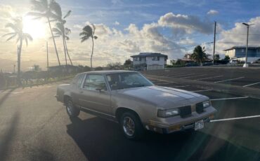 Unknown-Cutlass-supreme-1988-2