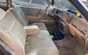 Unknown-Cutlass-supreme-1988-7