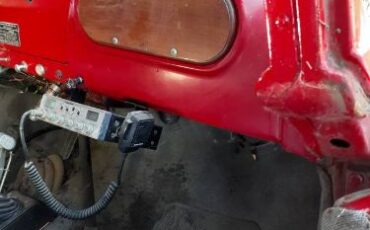 Unknown-D100-1957-Red-16