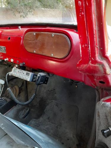 Unknown-D100-1957-Red-16