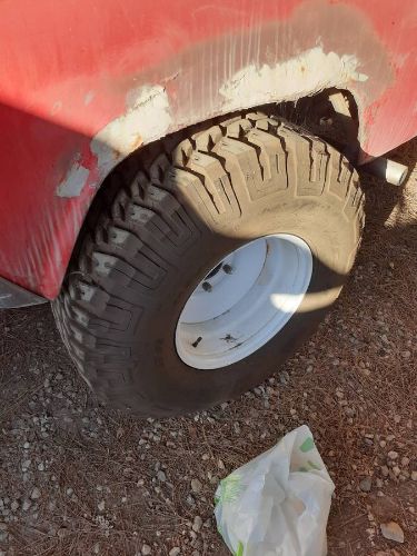 Unknown-D100-1957-Red-23