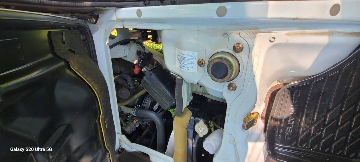 Unknown-Daihatsu-hijet-1990-white-18