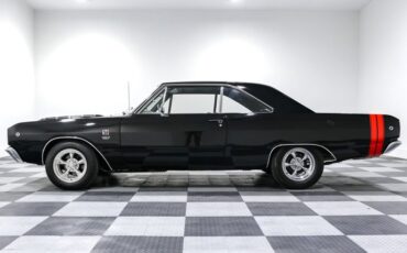Unknown-Dart-1968-BLACK-BLACK-2