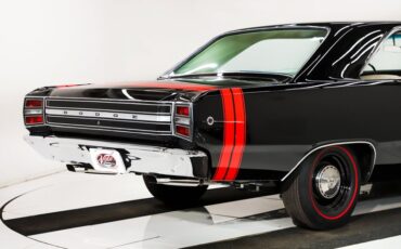 Unknown-Dart-1968-Formal-Black-Pearl-White-14