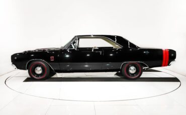 Unknown-Dart-1968-Formal-Black-Pearl-White-33