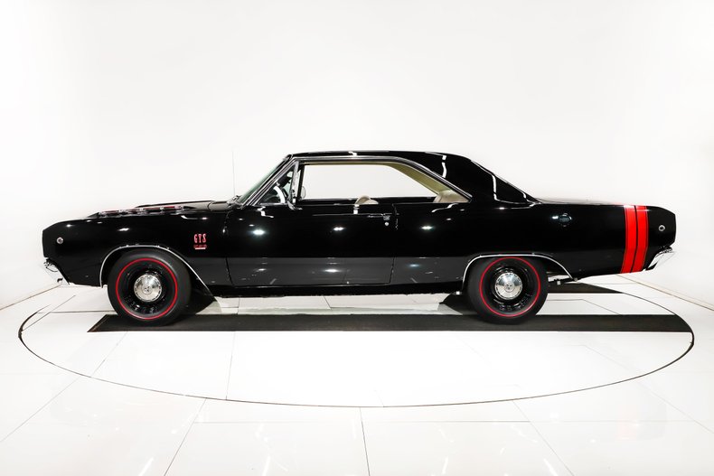 Unknown-Dart-1968-Formal-Black-Pearl-White-33