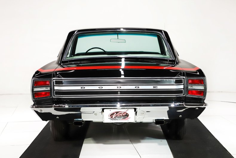 Unknown-Dart-1968-Formal-Black-Pearl-White-36