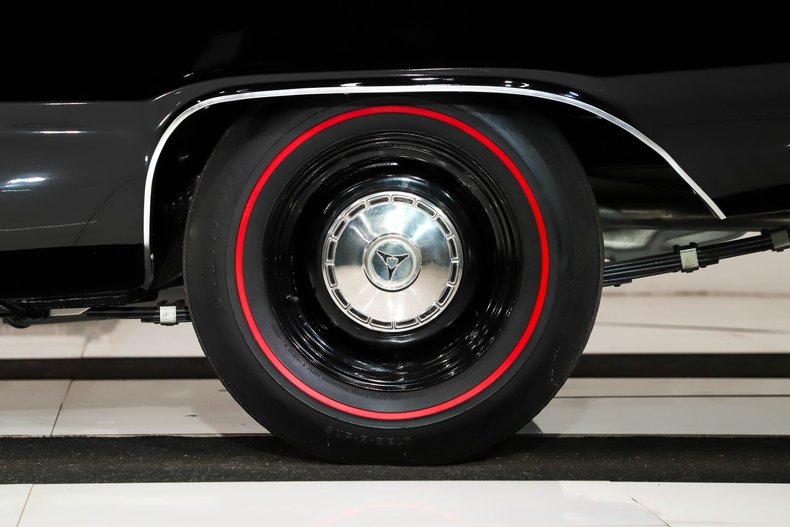 Unknown-Dart-1968-Formal-Black-Pearl-White-43
