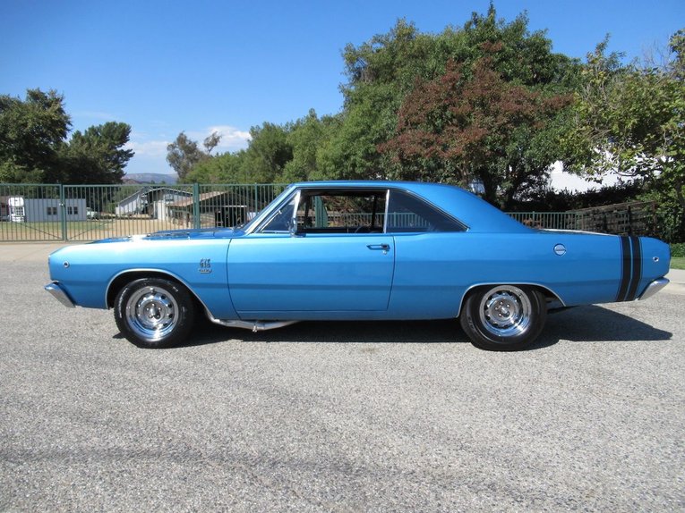 Unknown-Dart-1968-Light-Blue-Metalli-Black