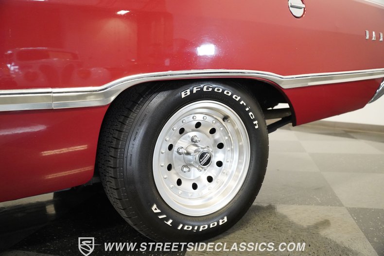 Unknown-Dart-1968-Red-White-12