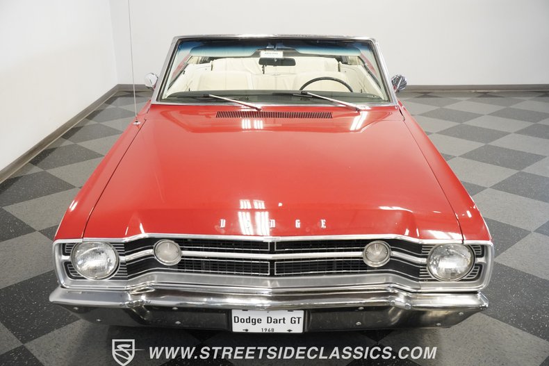 Unknown-Dart-1968-Red-White-18