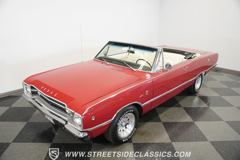 Unknown-Dart-1968-Red-White-20