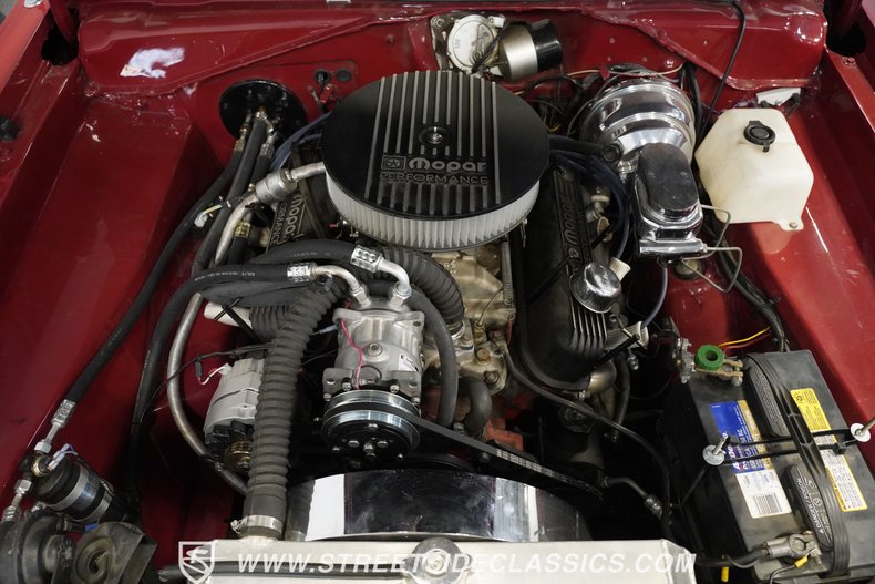 Unknown-Dart-1968-Red-White-3