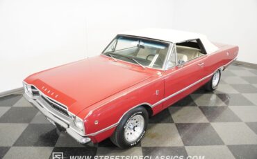 Unknown-Dart-1968-Red-White-8