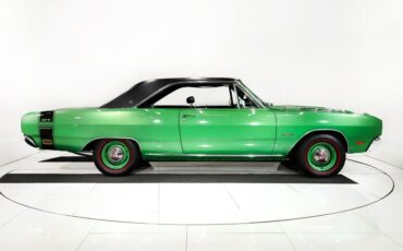 Unknown-Dart-1969-Bright-Green-Black-20