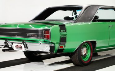 Unknown-Dart-1969-Bright-Green-Black-32