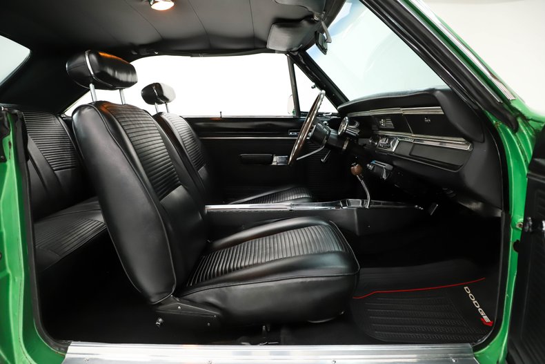 Unknown-Dart-1969-Bright-Green-Black-47