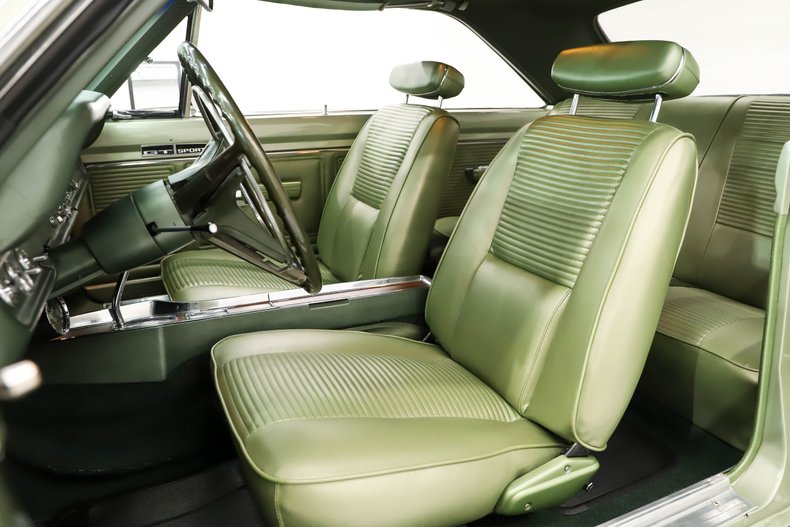 Unknown-Dart-1969-Light-Green-Poly-Light-Green-12