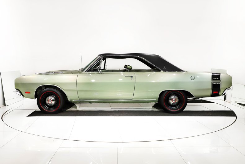Unknown-Dart-1969-Light-Green-Poly-Light-Green-2