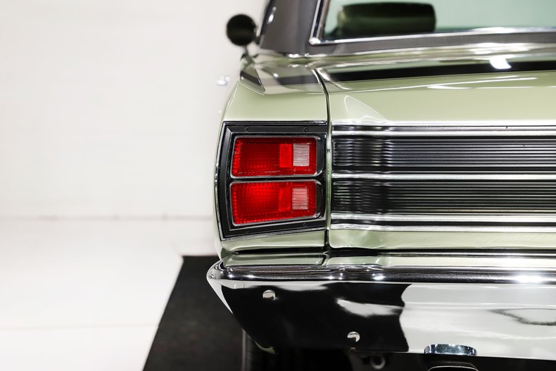 Unknown-Dart-1969-Light-Green-Poly-Light-Green-31