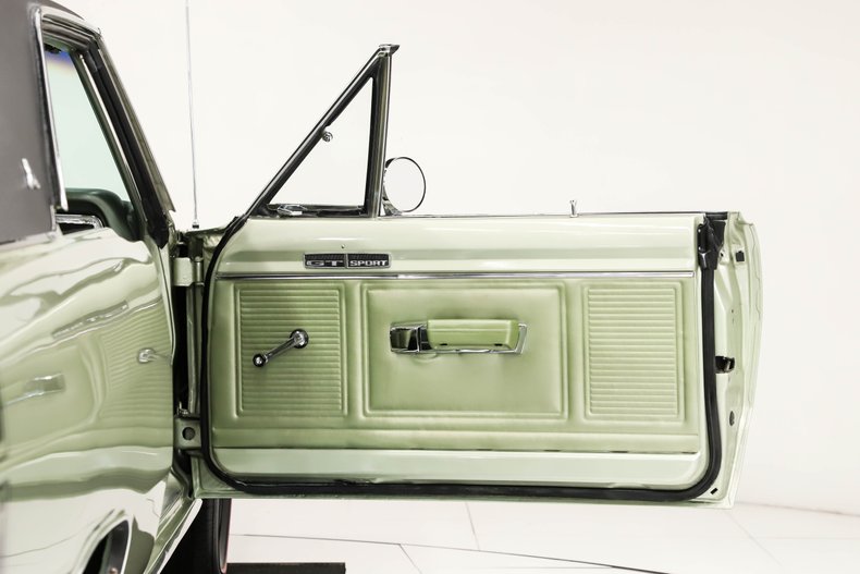 Unknown-Dart-1969-Light-Green-Poly-Light-Green-33