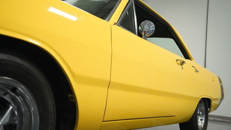 Unknown-Dart-1970-Banana-Black-19