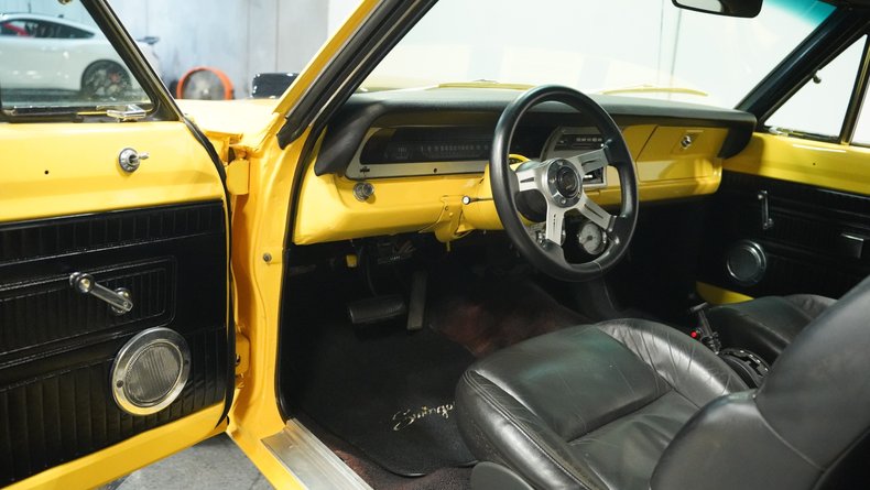 Unknown-Dart-1970-Banana-Black-2
