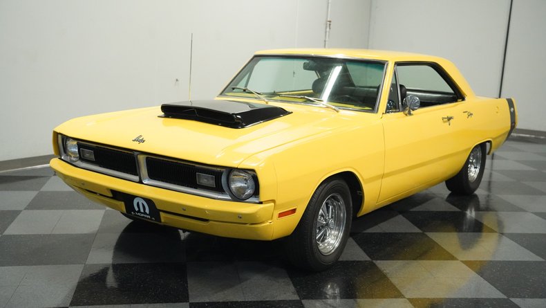 Unknown-Dart-1970-Banana-Black-3