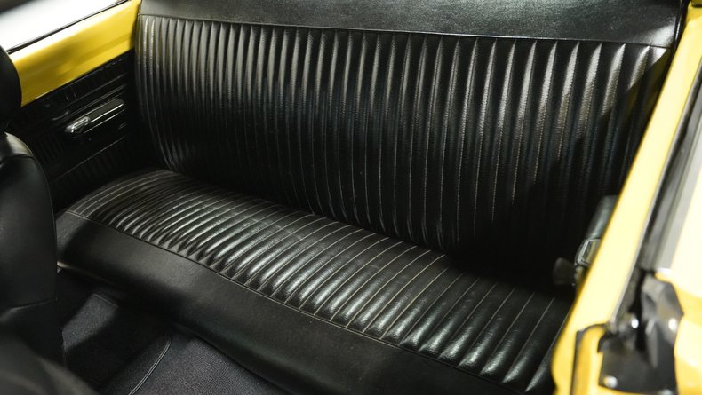 Unknown-Dart-1970-Banana-Black-40