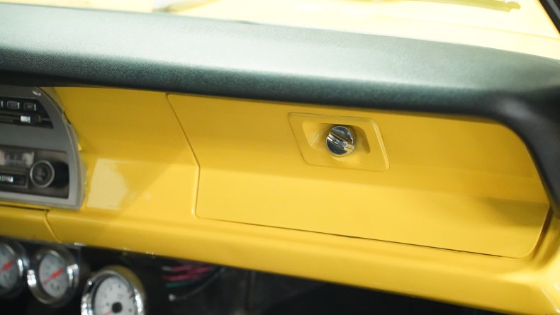 Unknown-Dart-1970-Banana-Black-46