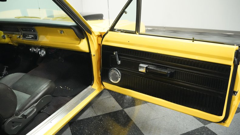 Unknown-Dart-1970-Banana-Black-49