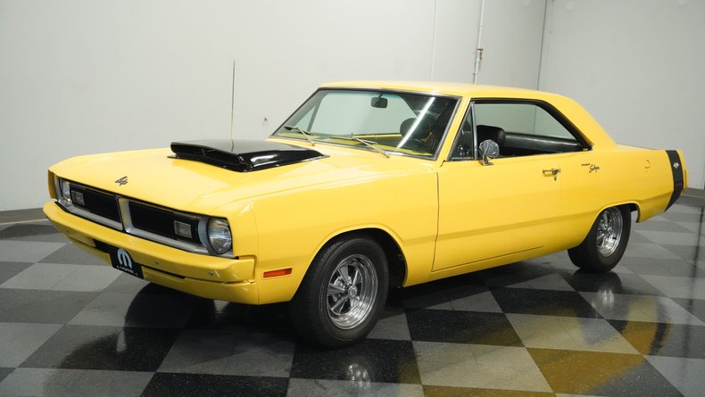 Unknown-Dart-1970-Banana-Black-5