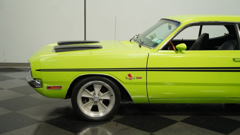 Unknown-Dart-1971-Citron-Yella-Black-17