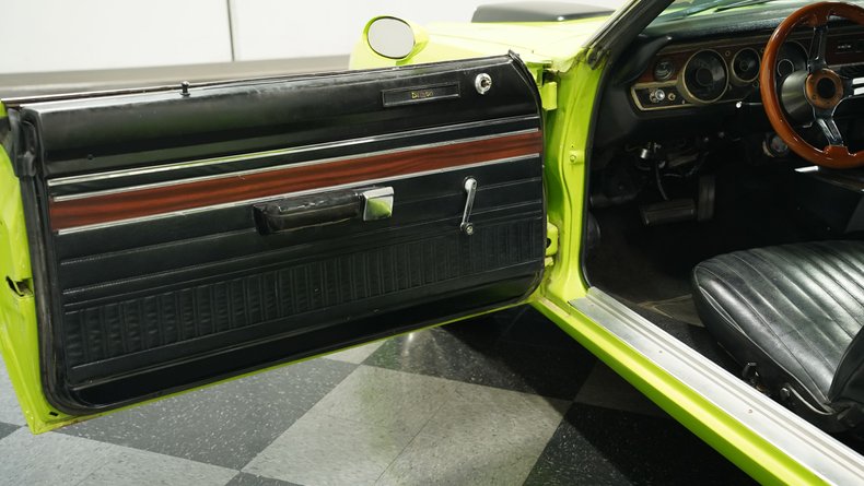 Unknown-Dart-1971-Citron-Yella-Black-2