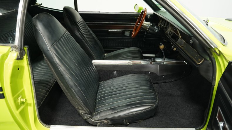 Unknown-Dart-1971-Citron-Yella-Black-4