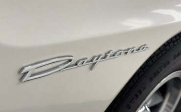 Unknown-Daytona-1964-White-Red-12