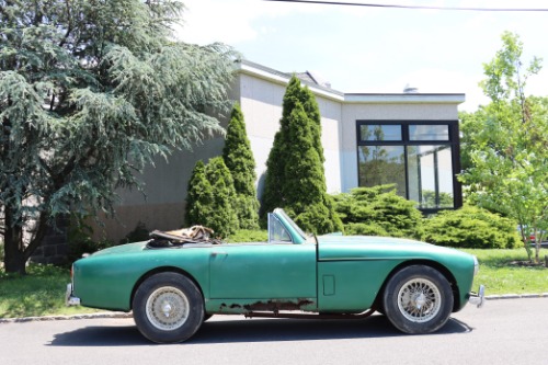 Unknown-Db-1958-Green-Black-3