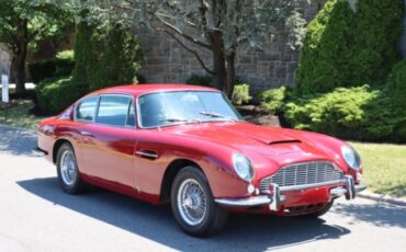 Unknown-Db6-1967-Burgundy-Black-1