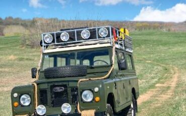 Unknown-Defender-1971-Green-1