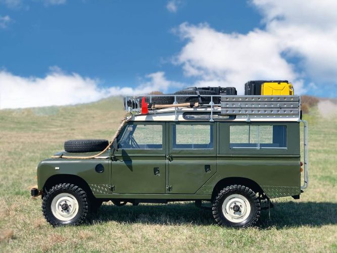 Unknown-Defender-1971-Green-16