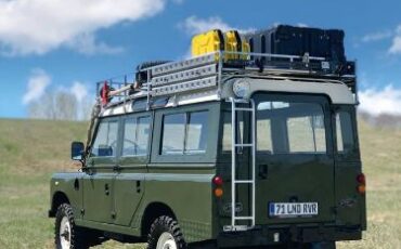 Unknown-Defender-1971-Green-18
